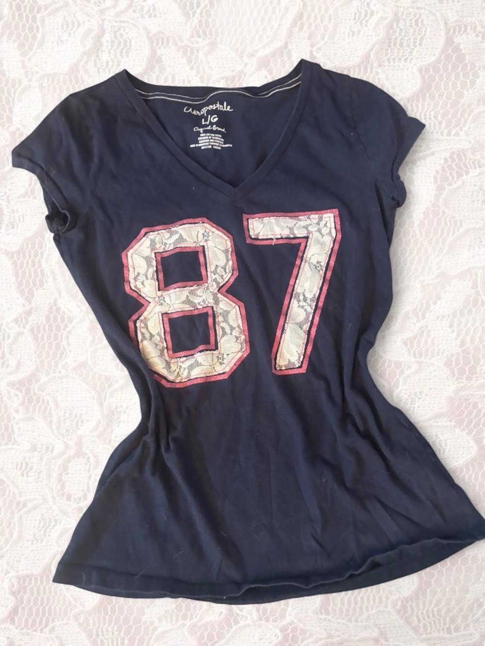 Aeropostale Women's Navy '87 Lace-Appliqué V-Neck Tee
